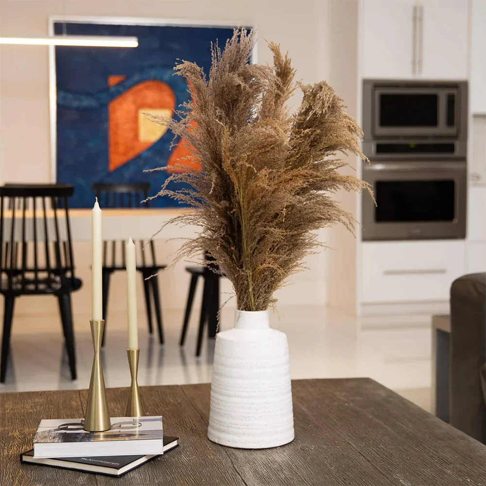 30" Desert Whisper - Dried Natural Pampas in Ceramic Vase - Image 4