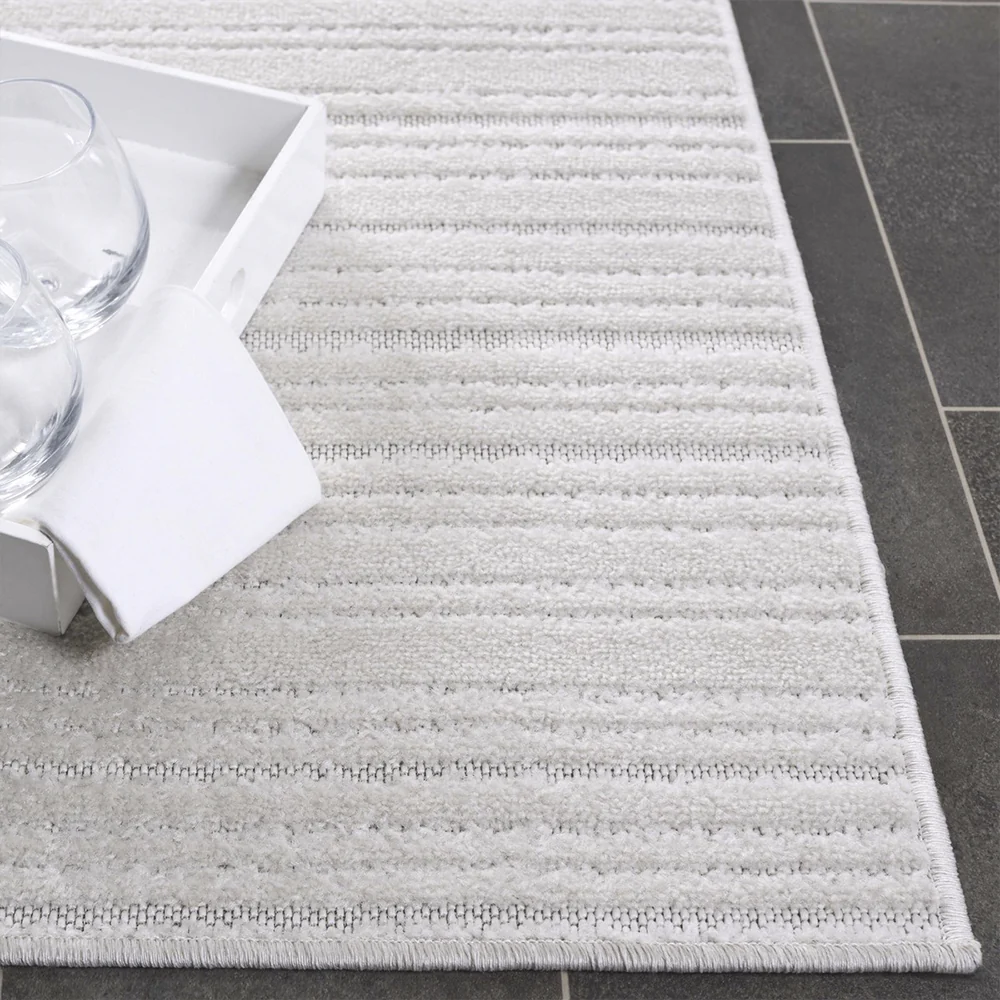 Cabana Outdoor Rug Ivory (8' x 10') - Image 4