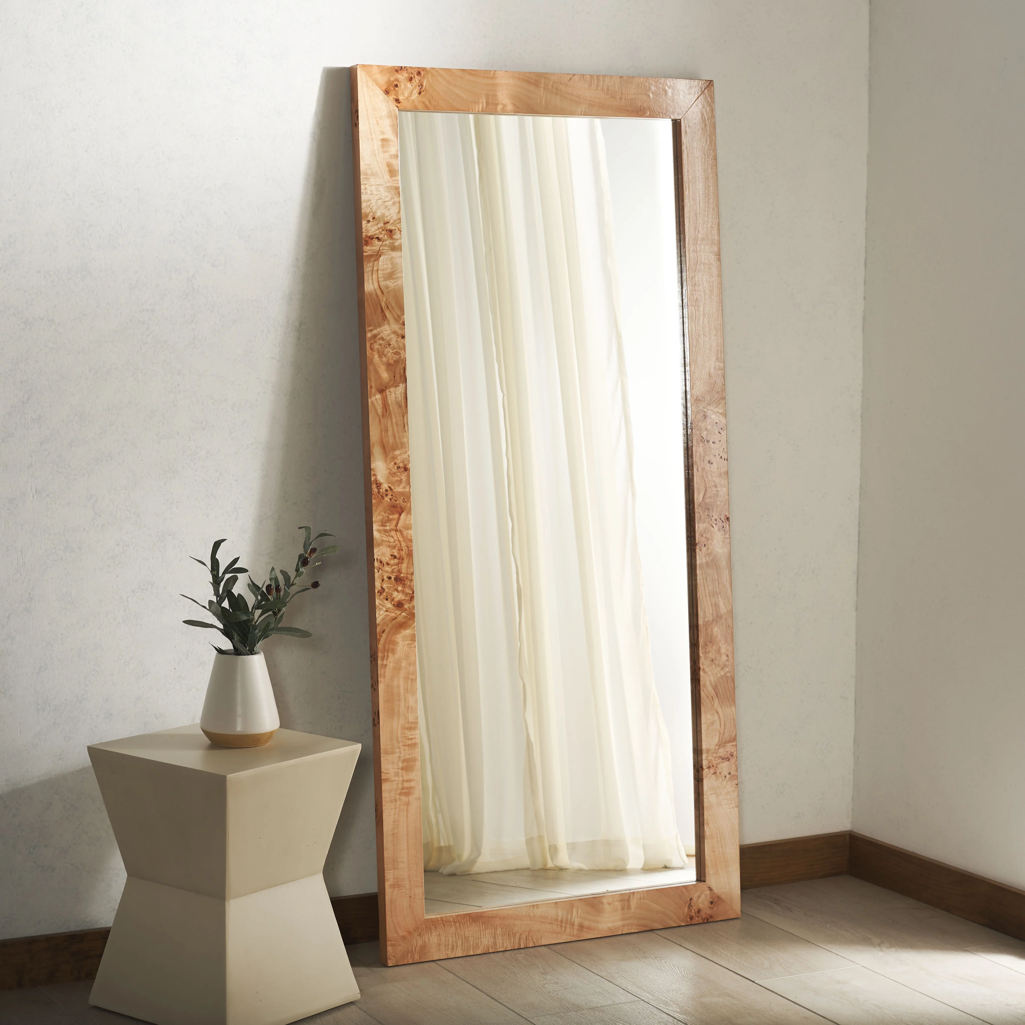 Khalid Mirror - Image 2